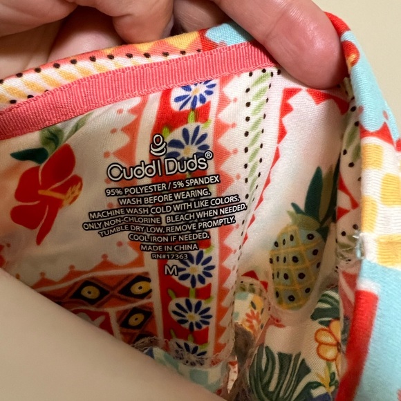 NWT - Spring/Summer Tropical print shirt - Size M - Picture 5 of 7